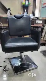 Salon chair 6000 selling & hair wash besin 1500