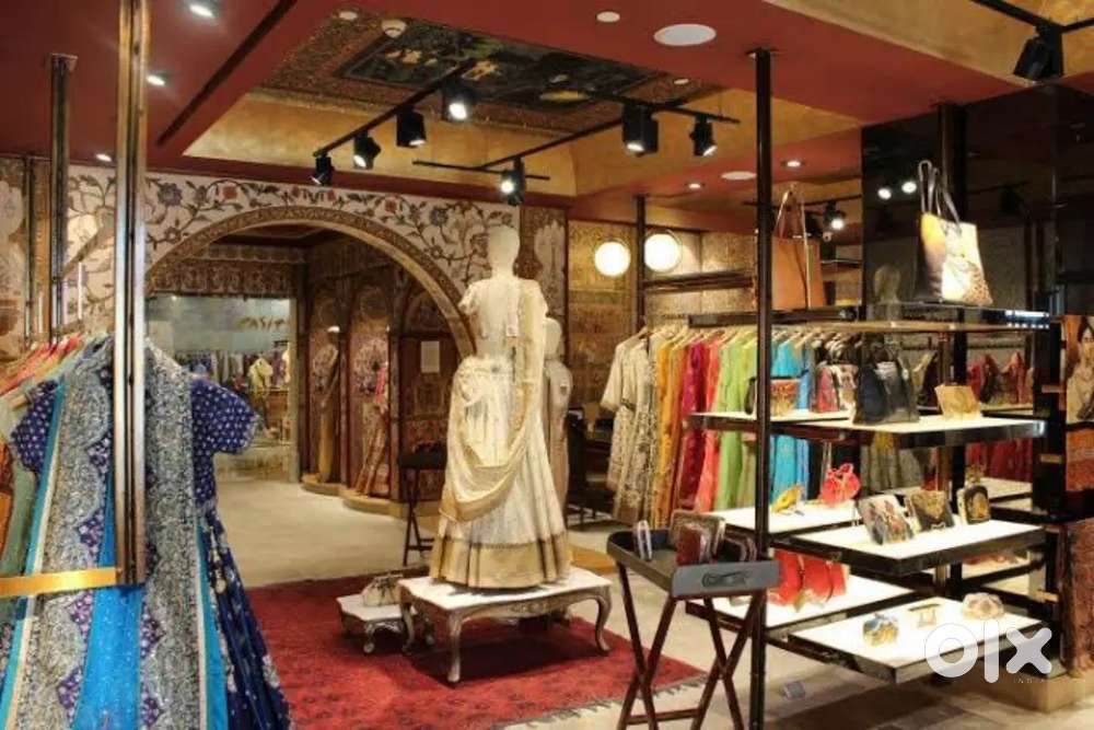 HR ZOYA KHAN @VACANCIES ARE AVAILABLE IN SAREE SHOWROOM IN LUCKNOW
!!