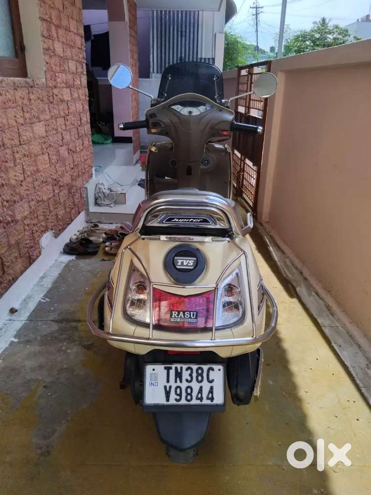 Tvs Jupiter classic