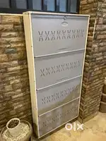 Metal shoe rack