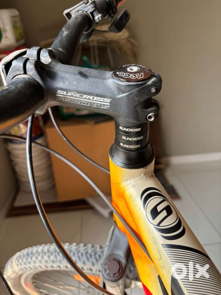 Its a 16 geared cycle