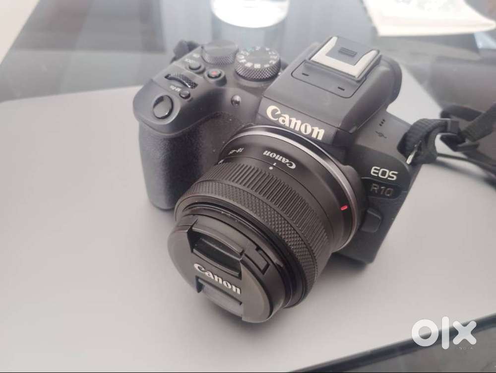 Canon R10 Mirrorless Camera Bundle – Excellent Condition