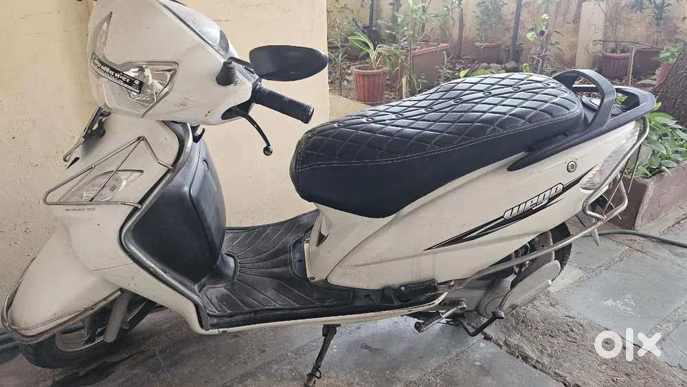 For sale we go scooty,