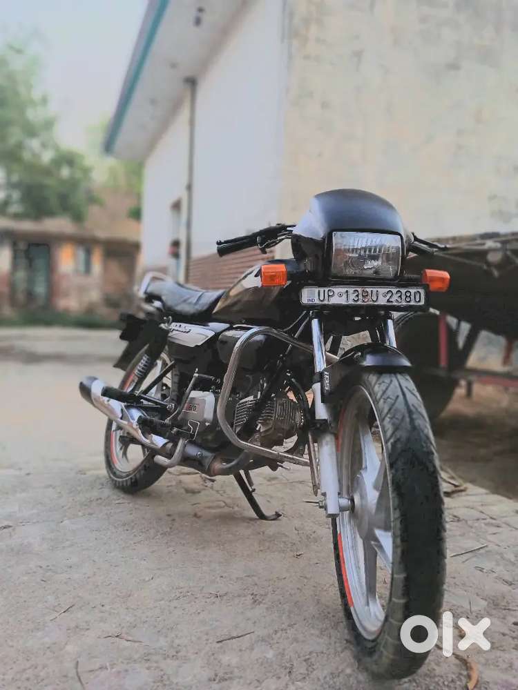 Good condition no engine work 30000km running