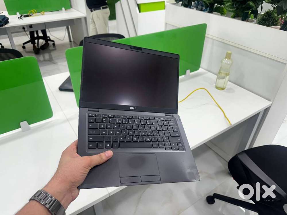 Dell Latitude 5300 I5 8th Gen 16/512gb ssd web cam adaptor  13.3