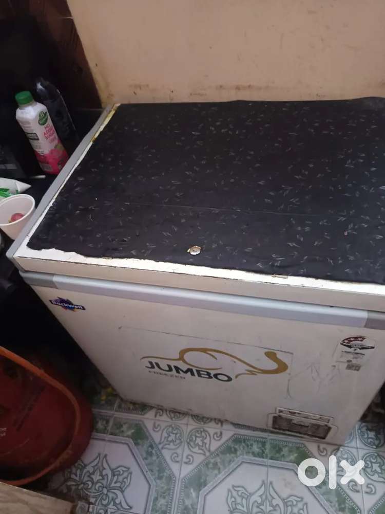 Deep freezer
