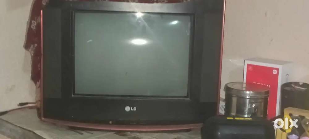 Lg tv badhiya hai ek dam brand condition me