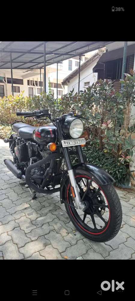 Royal Enfield classic ABS single owner 01 showroom condition