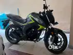 Honda CB Hornet 160R Dual Disc Brake  first hand 2018 model only