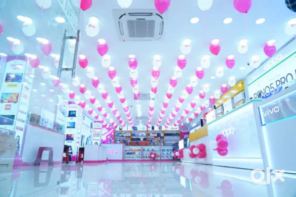 Wanted Cashiers at BNew mobiles store Kakinada