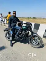Yezdi bike green colour