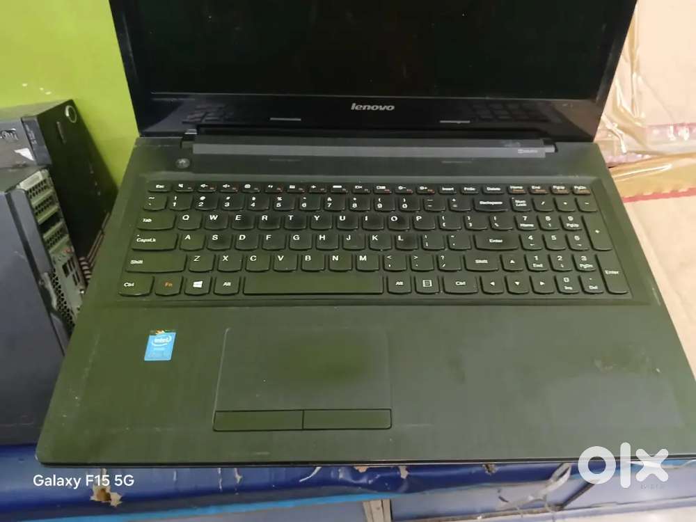 Lenovo i5/8gb/500gb/new battery