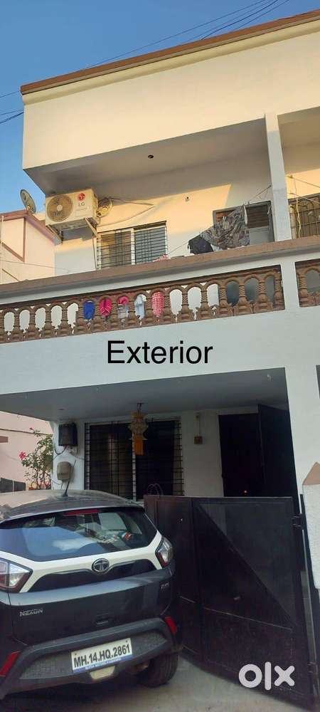 Row bunglow near city center mall