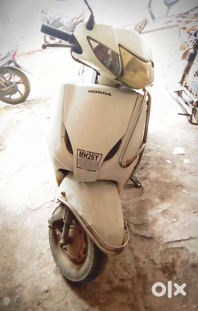 Activa scooty for sell