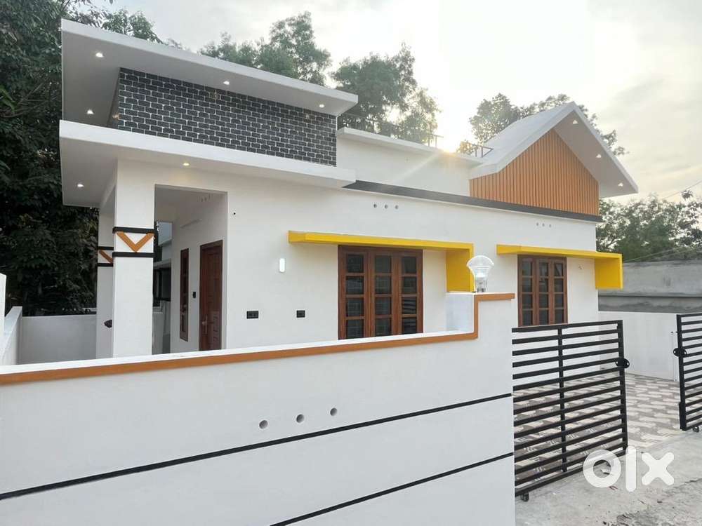 NEW ATRACTIVE 3 BHK HOUSE FOR SALE @ ANTHIYOORKONAM
