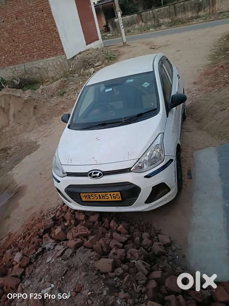 Acchi gadi Hai 2019 ka model hai