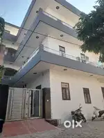 Flat near bus stand