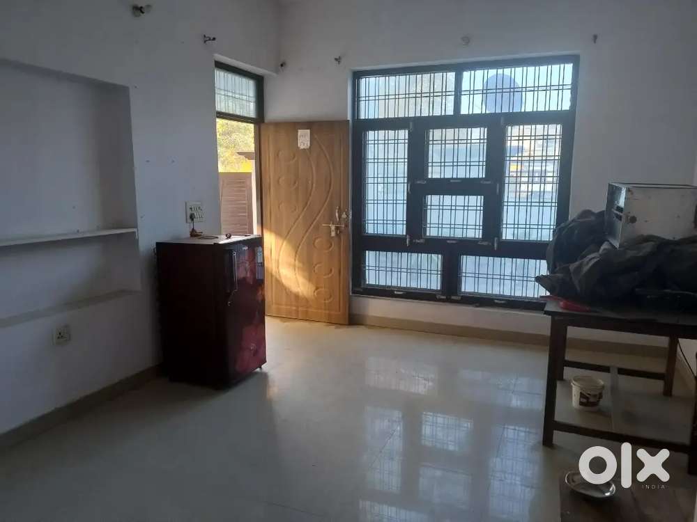 2 BHK Ground Floor Flat For Rent