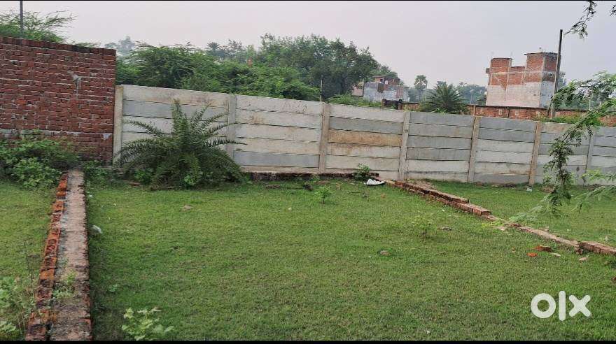 1122 Sqre ft plot Urgent sell on  Location in Gomti nagar Extension