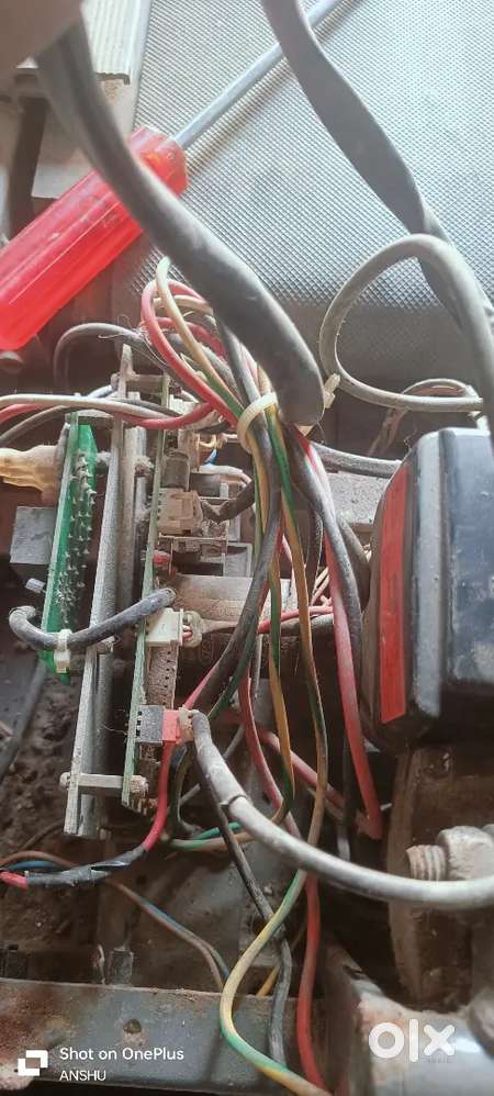 I NEED A ELECTRICIAN JOB