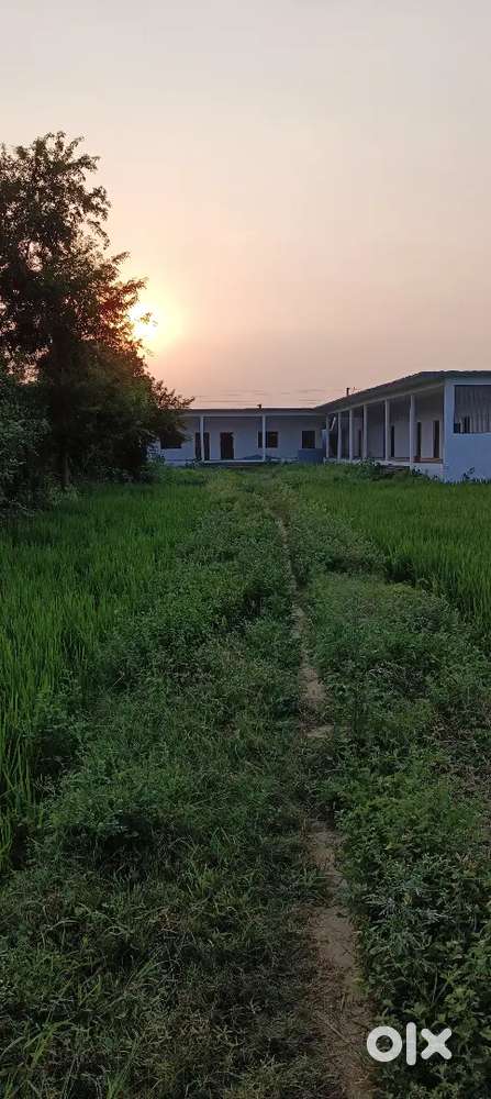 Ploting k liye jamin Avasi godown available hai har jgh ka rate alag h