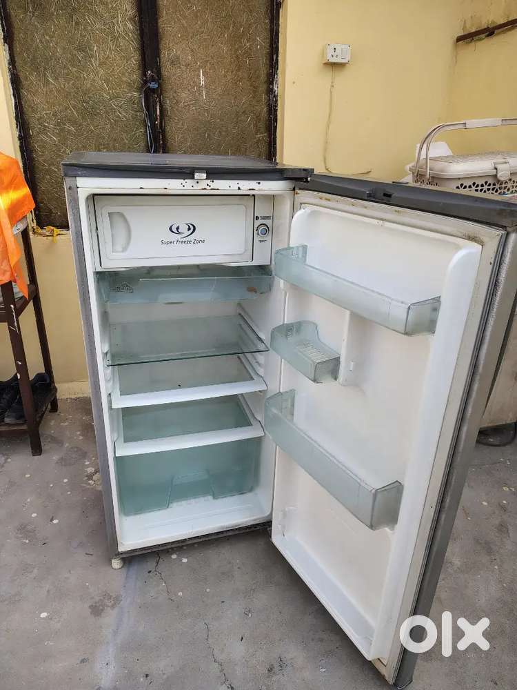 Old Samsung Fridge -165 Ltr ₹ 3000/-