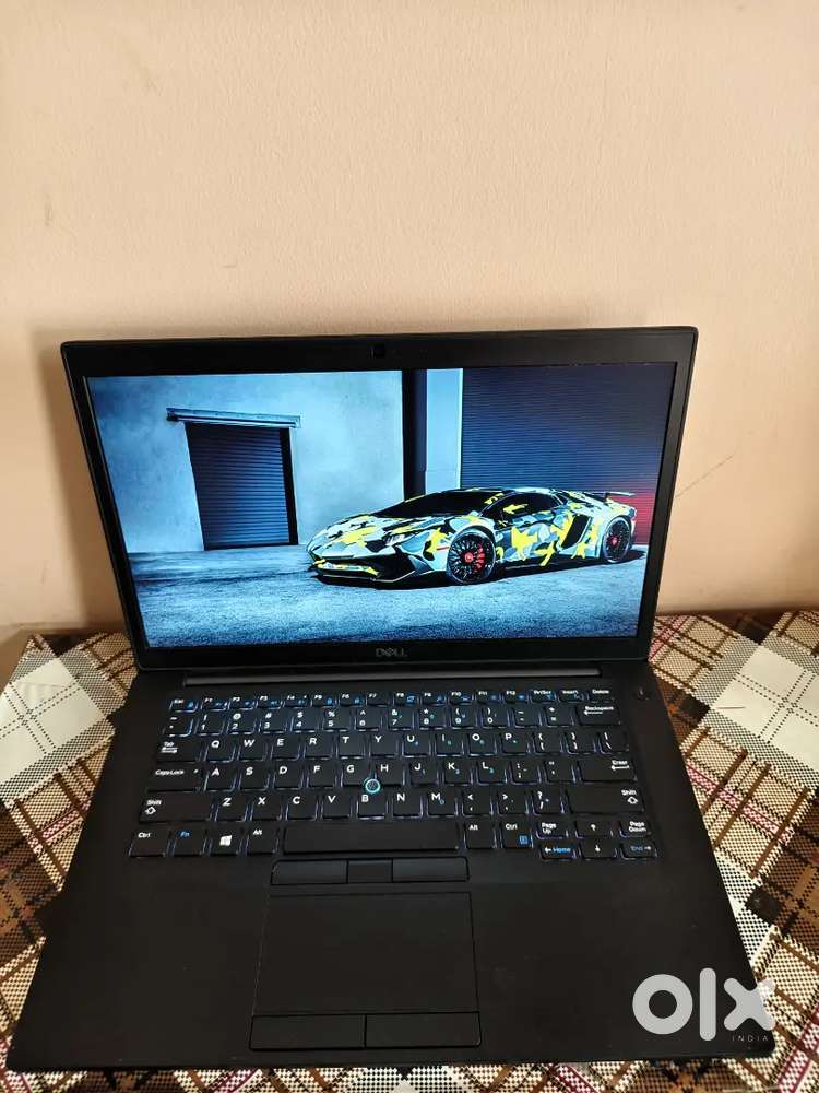 Dell laptop 7thgen i5 processor 16gbram 256gb ssd