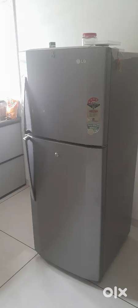 LG FRIDGE 4 STAR