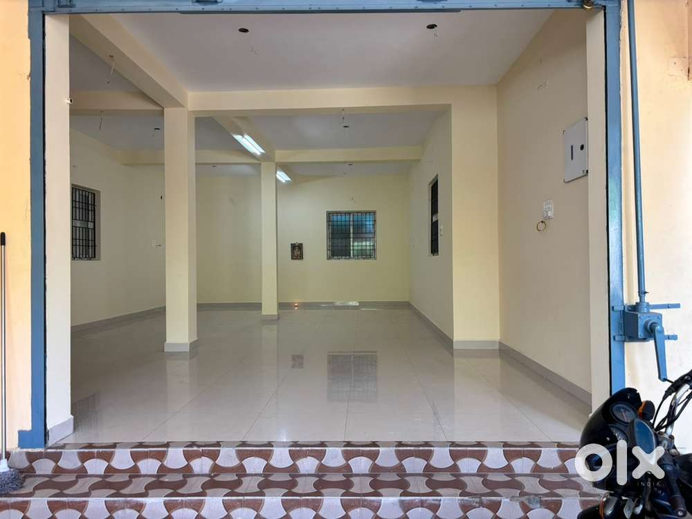 Office space/ Godown for rent