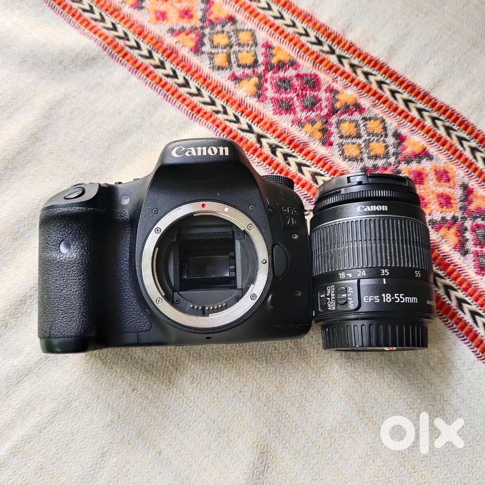 Canon EOS 7D with 18-55mm lens