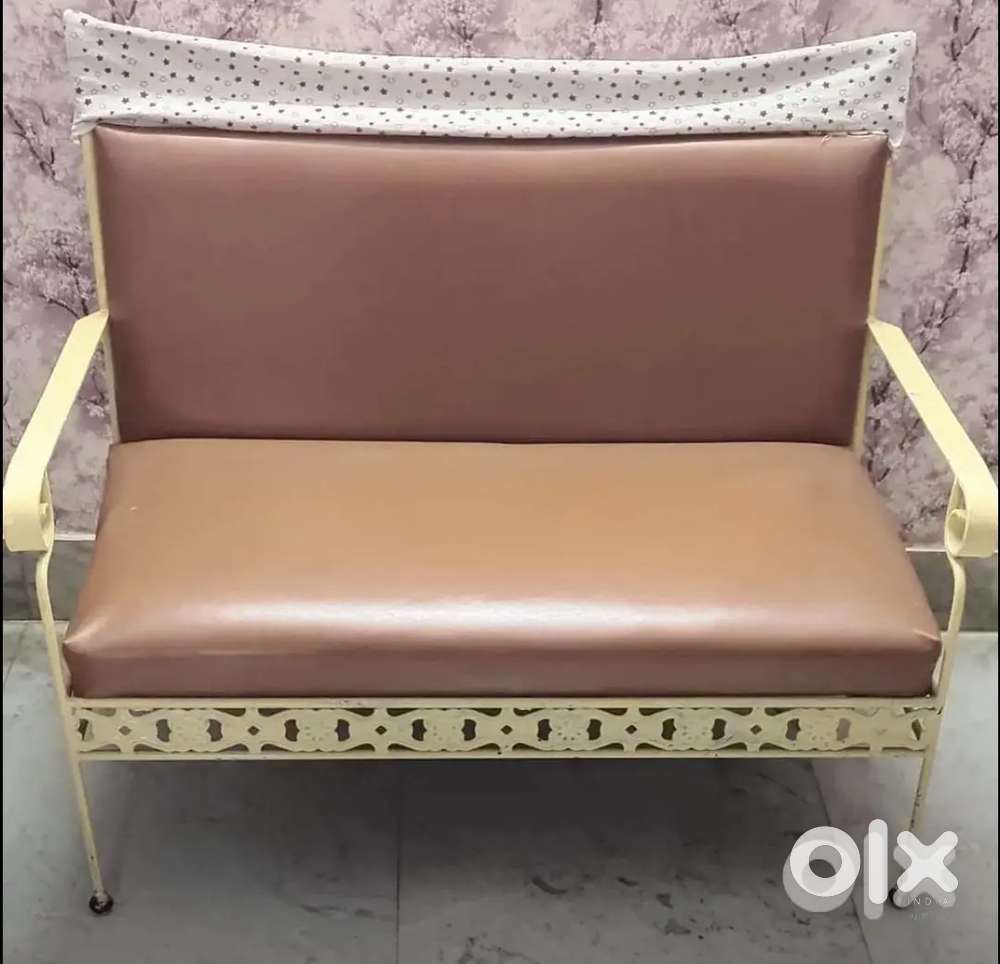 Wrought Iron Sofa and 4 Chairs