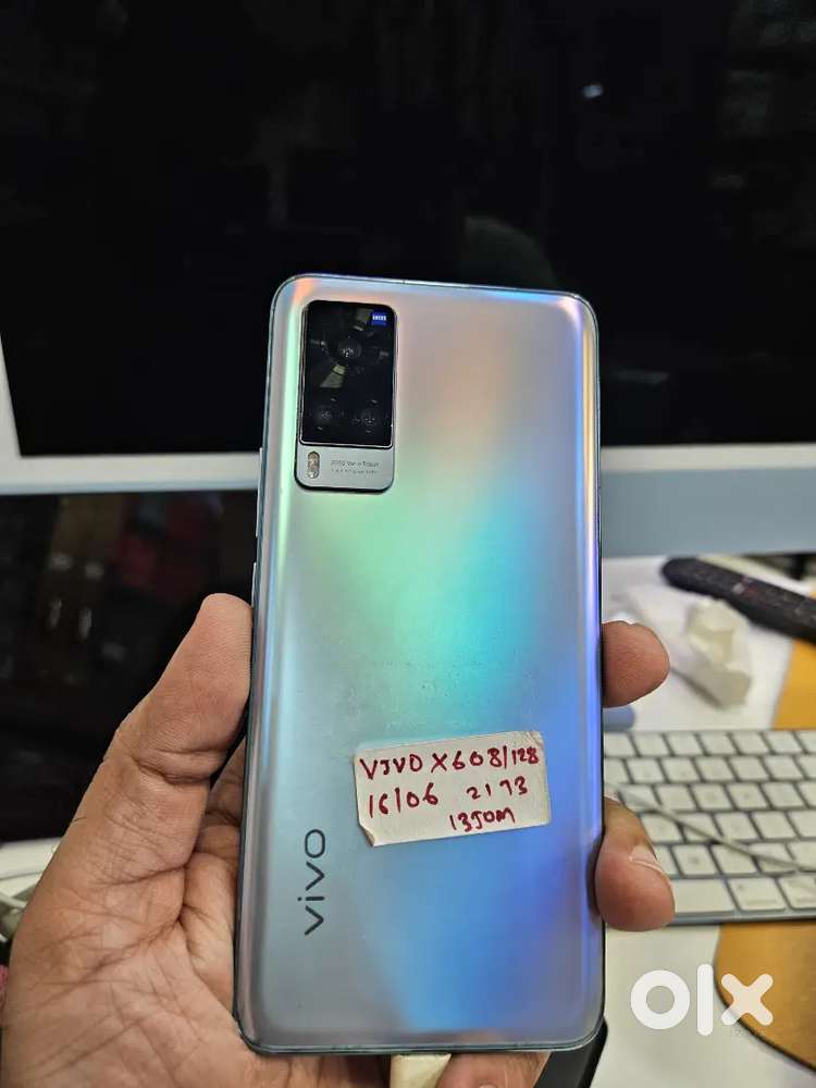 Vivo 5G X60 128Gb with charger Perfect working condition