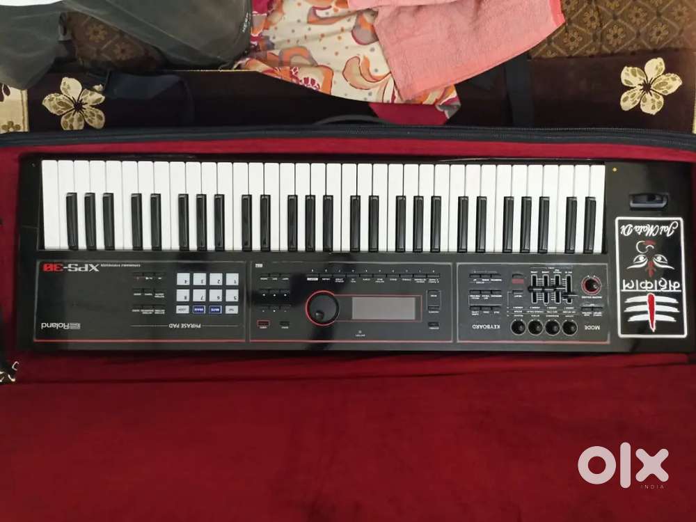 ROLAND XPS - 30