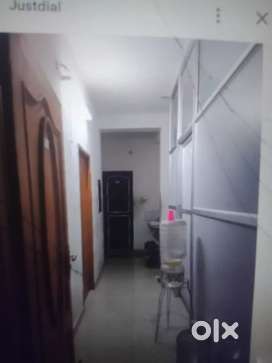 Omega mens hostel,market road pallavaram