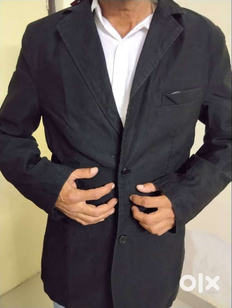 MEN`S BLAZER