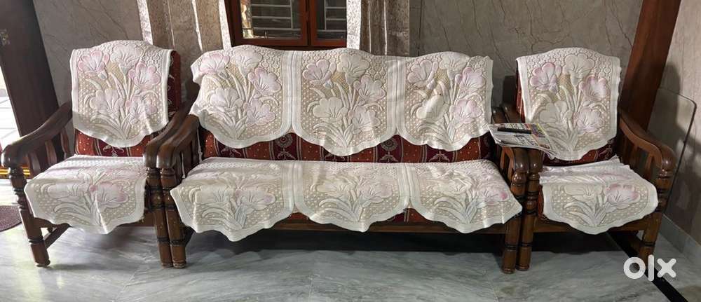 Wooden sofa 5 seater