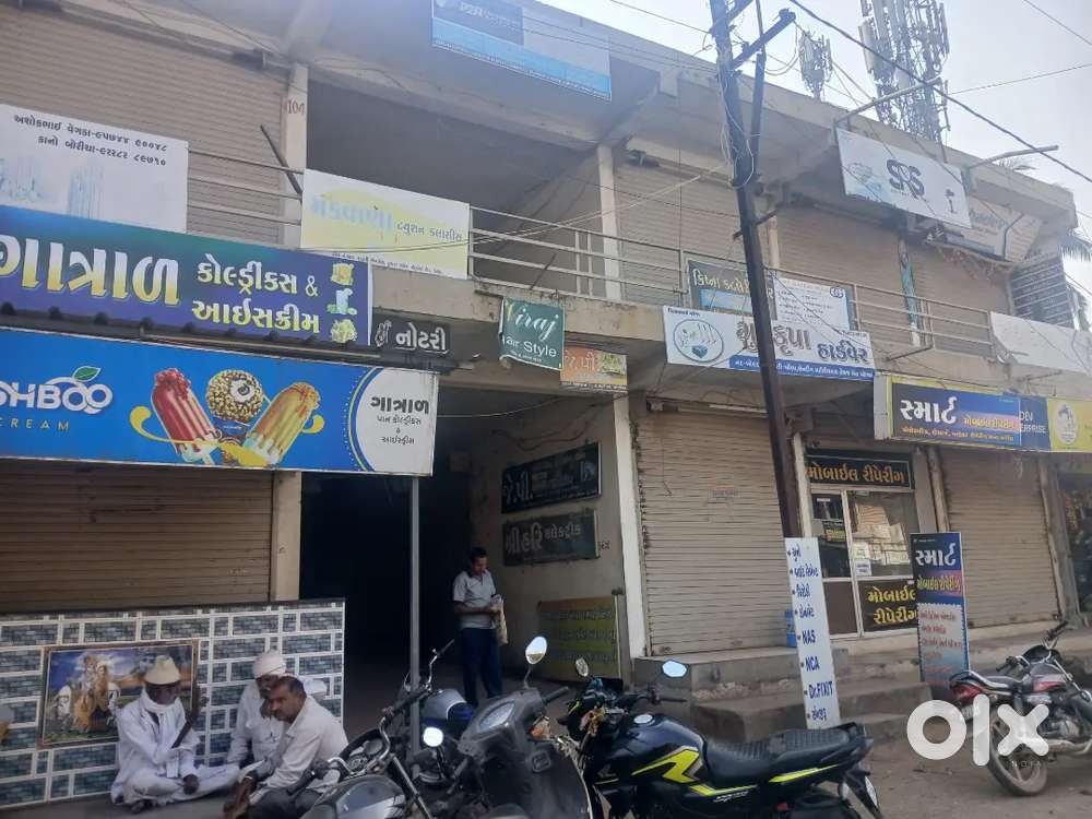 દુકાન વહેંચવાની છે. એરપોર્ટ રોડ, ફુવારા ચોક, કેશોદ