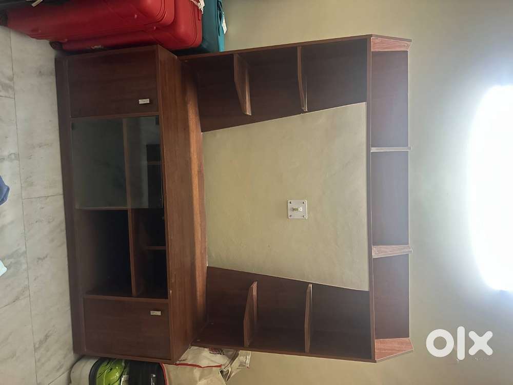 Wooden TV Unit / Entertainment Cabinet with Shelves and Storage