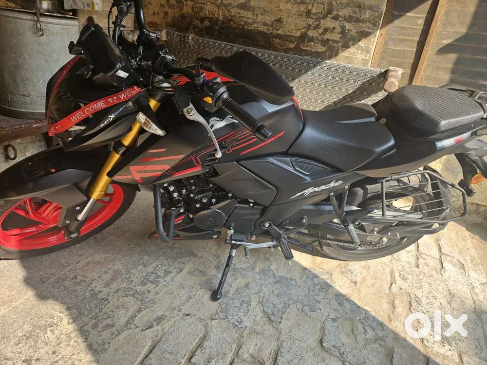 TVS Apache RTR 200 4V USD Booking  (Matte Black)