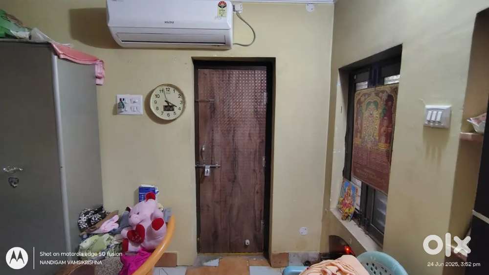 Commercial house and godown urgent sale 20000 rental income
