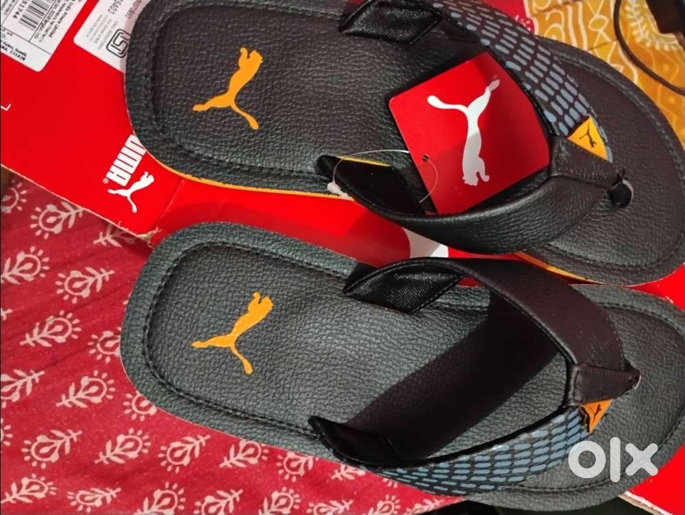 Puma slippers