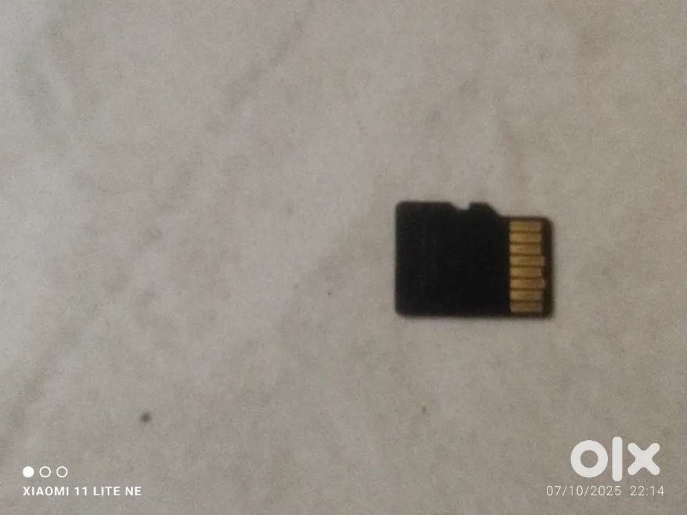 SanDisk memory card 32 GB