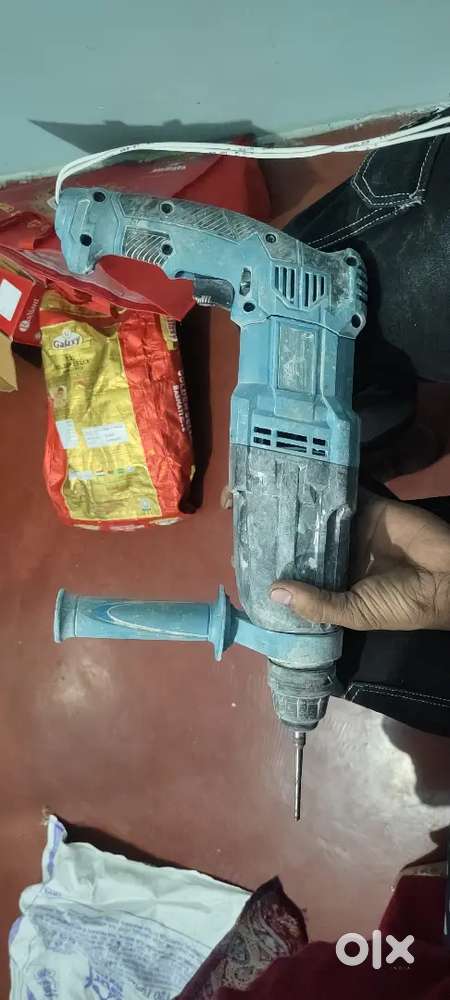 Huspanda hemar and dril mashin