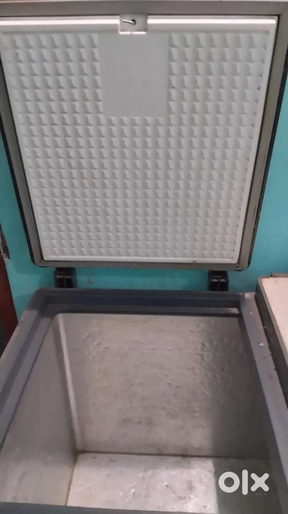 Freezer condition all good 2years old but all conditions is good