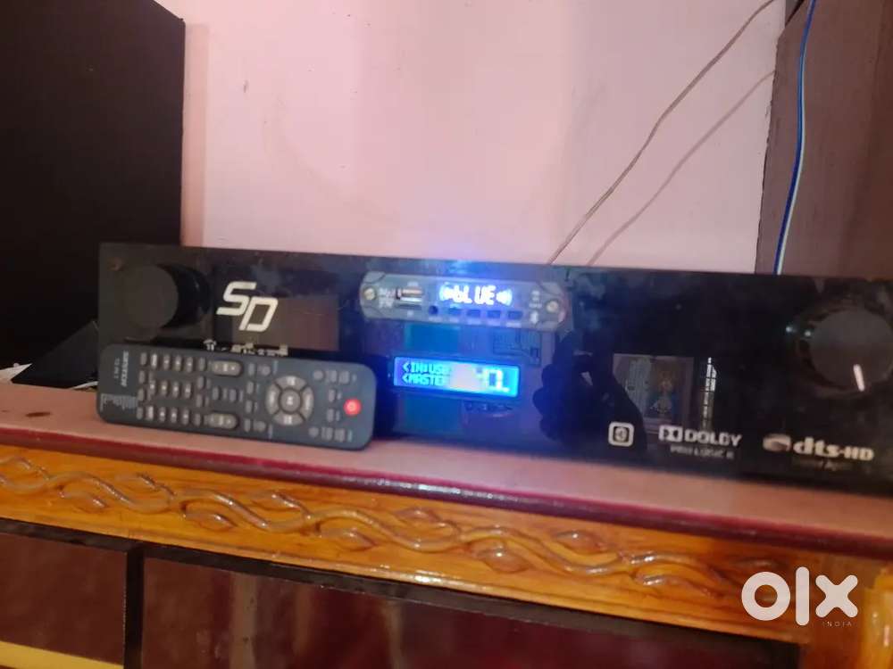 5.2  digii dts dolby amplifier, 10 inch subwoofer,LED projector