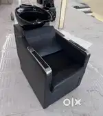 New Collection Fashionable Parlour And Man Woman Salon Setup