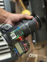 Canon 5d Mk3 With 24 -105 with charger and 2 Battery