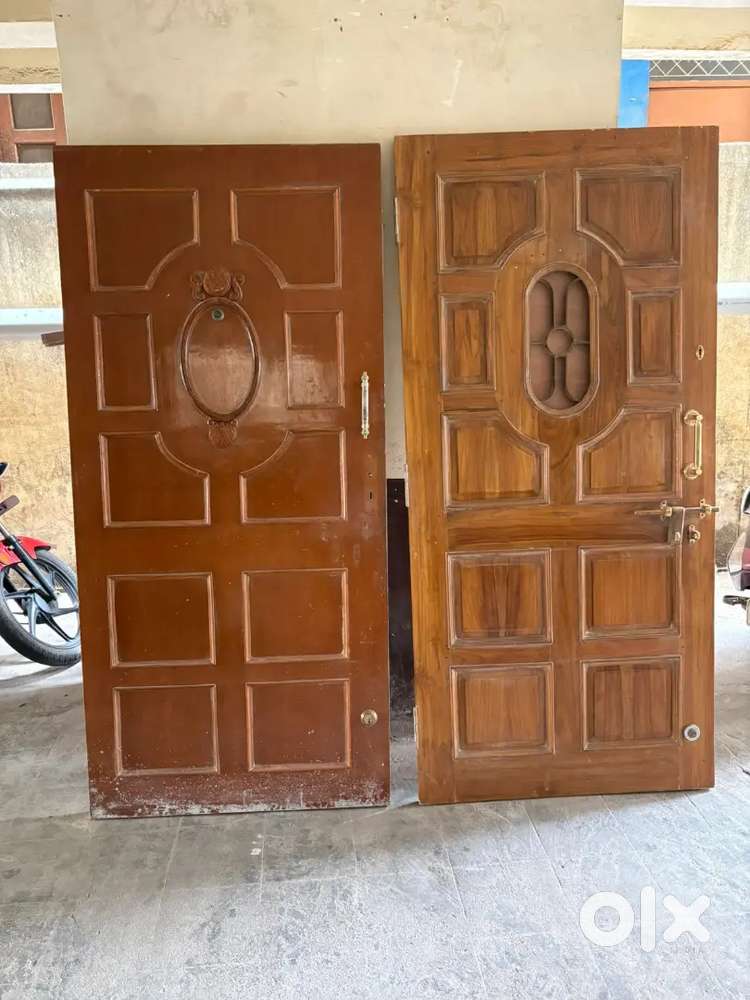 2 wooden doors