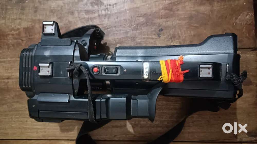 Panasonic MDH2M Video Camera