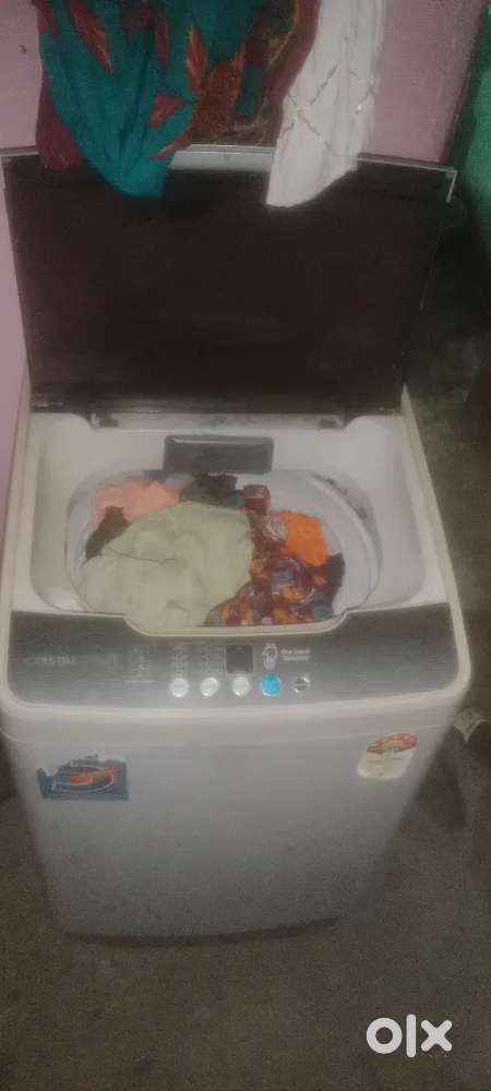 Onida washing machine . Hair Fridge 4 years old